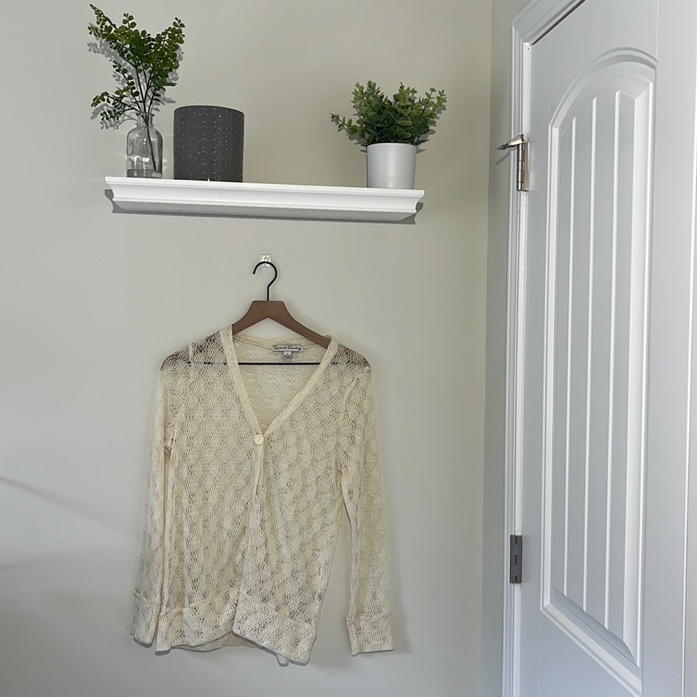 4 for 25🌻Cream sweater cardigan